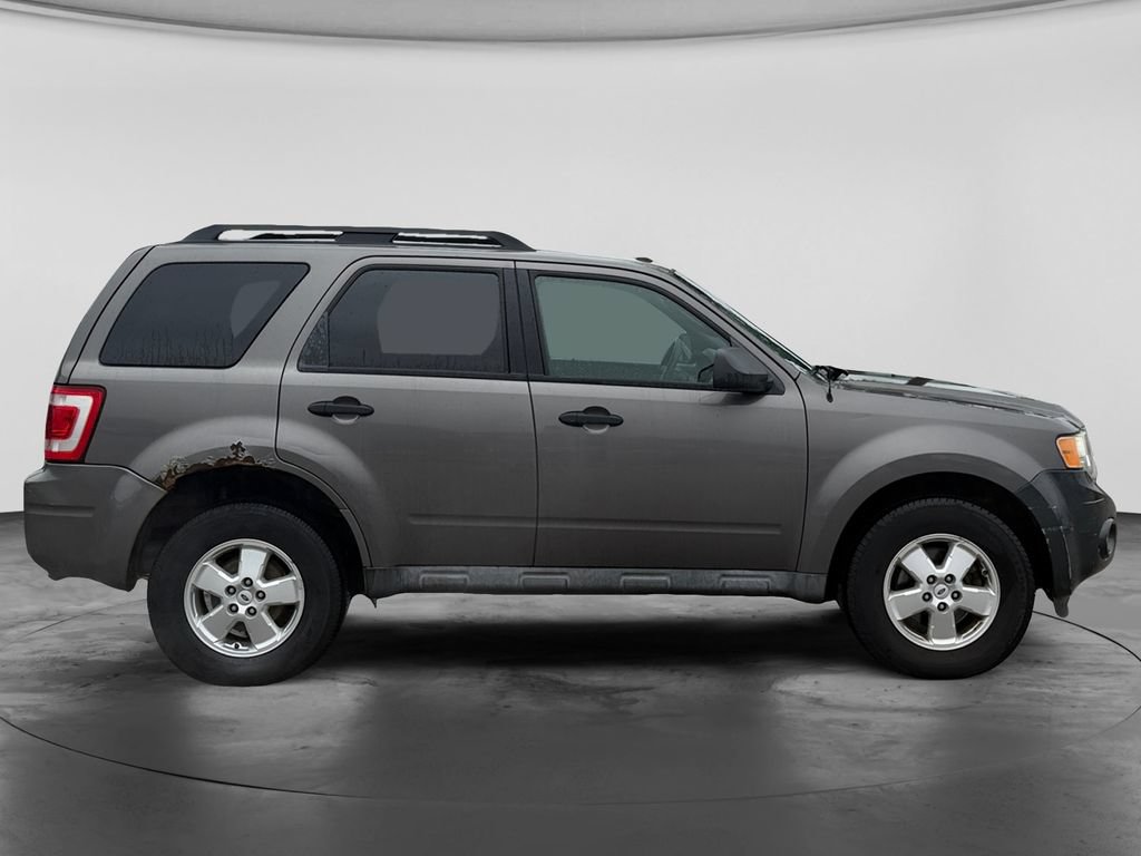 Used 2012 Ford Escape XLT FWD image 9