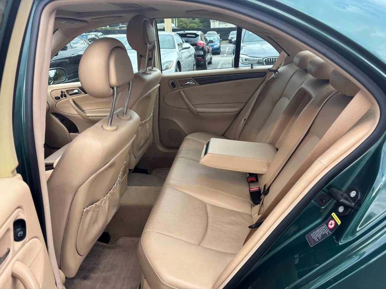 Used 2001 Mercedes-Benz C 240 Sedan image 9