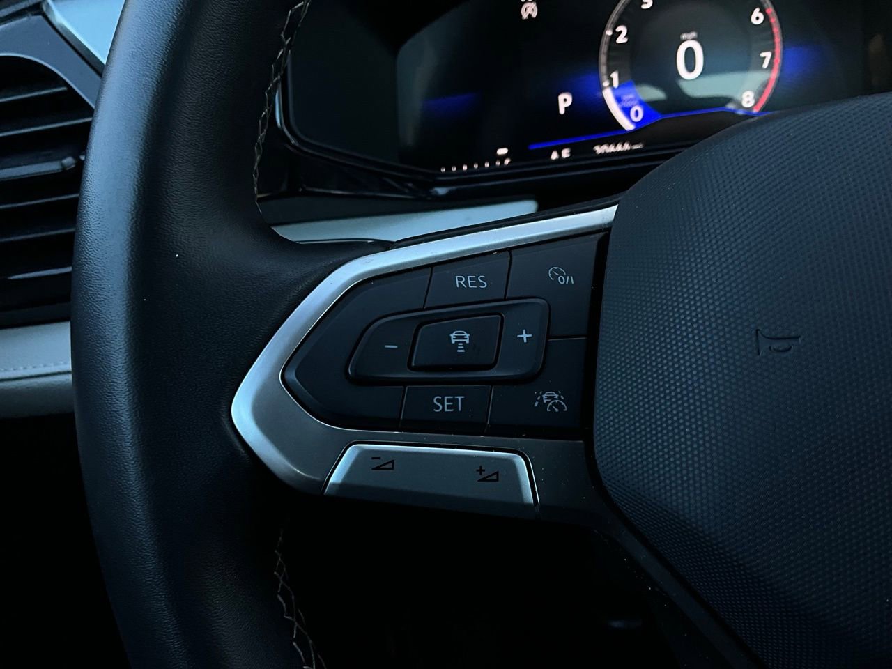 Used 2025 Volkswagen Taos S image 32