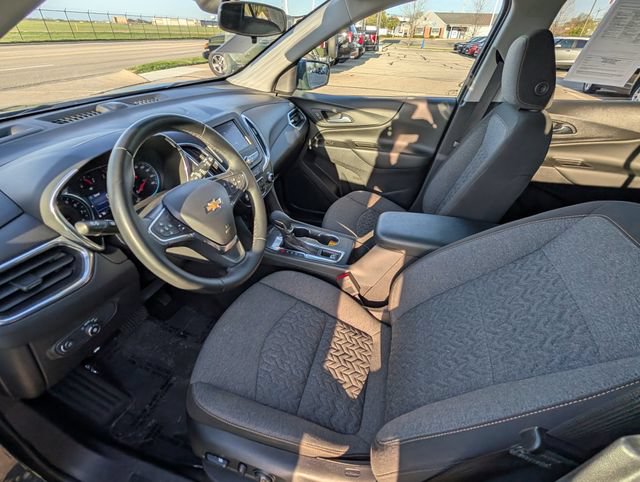 Used 2024 Chevrolet Equinox LT FWD image 13