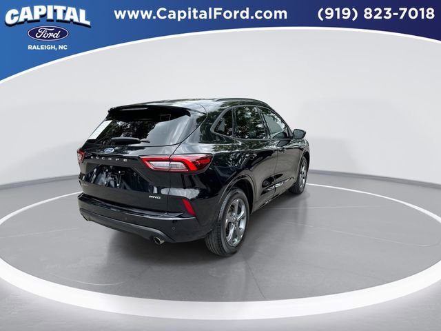 Certified 2024 Ford Escape ST-Line w/ Tech Pack #1 AWD/4WD image 8