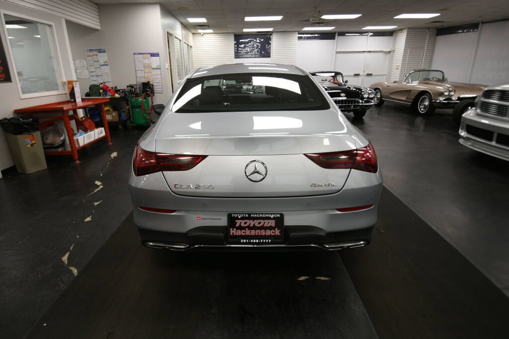 Used 2025 Mercedes-Benz CLA 250 4MATIC image 7