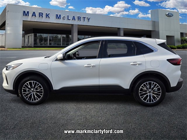 New 2025 Ford Escape SE image 4