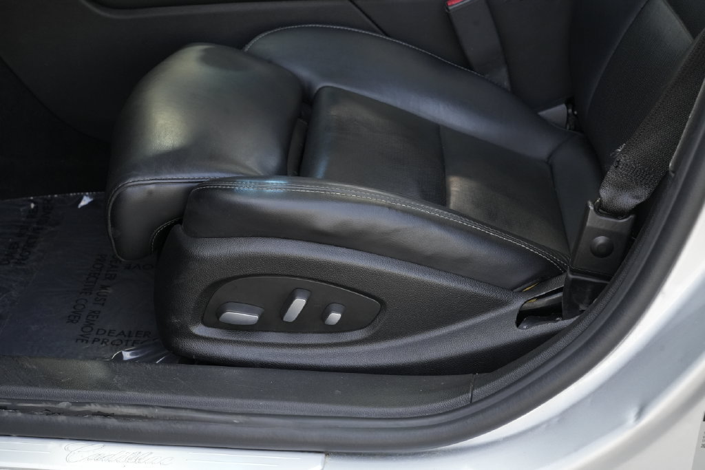 Used 2014 Cadillac XTS Premium AWD/4WD image 17