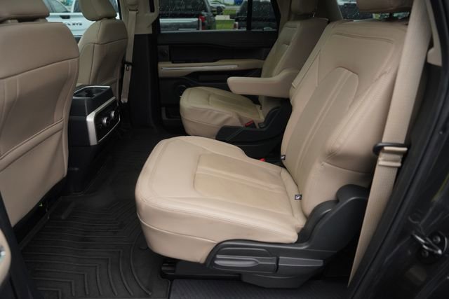 Used 2023 Ford Expedition Max Limited AWD/4WD image 13