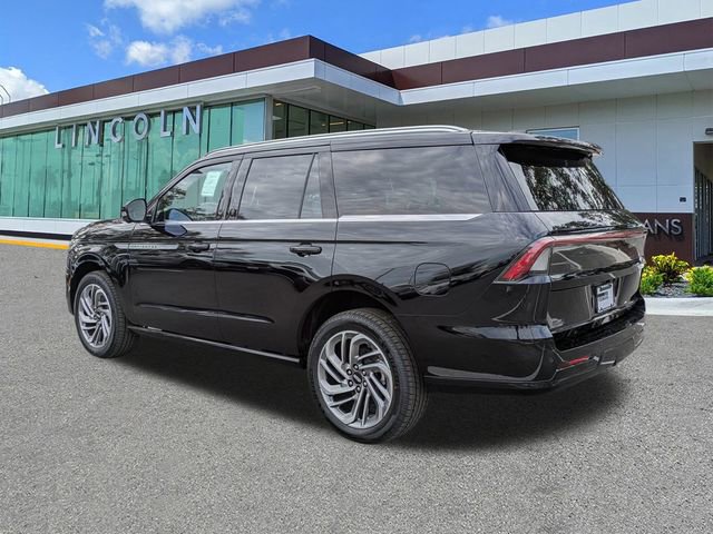 New 2026 Lincoln Navigator Reserve image 6
