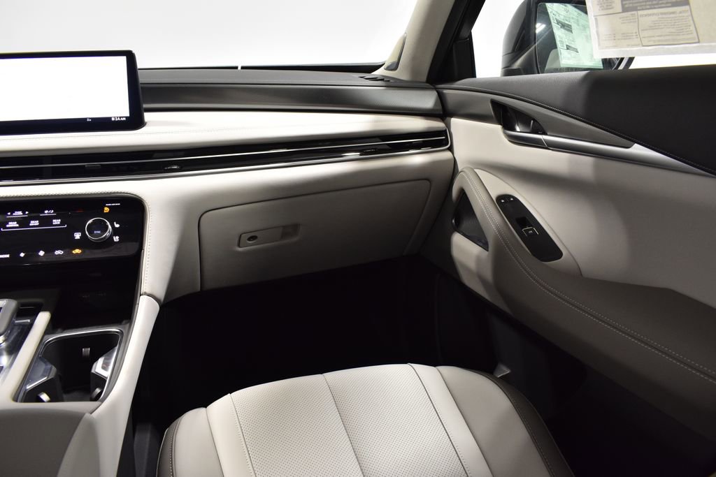 New 2026 INFINITI QX60 Luxe image 15