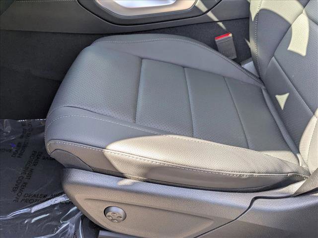 Used 2025 Mercedes-Benz GLE 350 4MATIC image 4