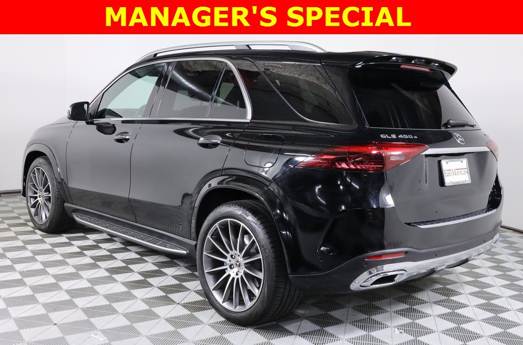 Used 2025 Mercedes-Benz GLE 450e 4MATIC image 4