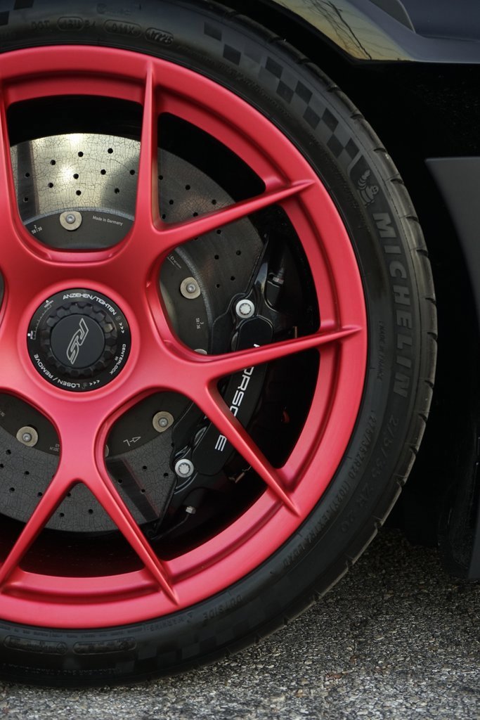 Used 2025 Porsche 911 GT3 RS image 35