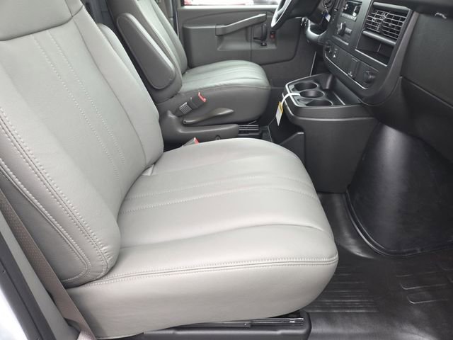 New 2026 Chevrolet Express 3500 Extended w/ Driver Convenience Package RWD image 20