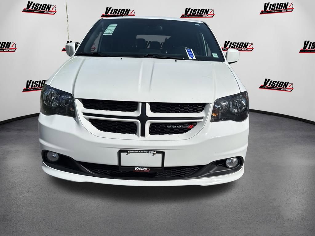 Used 2020 Dodge Grand Caravan GT FWD image 2