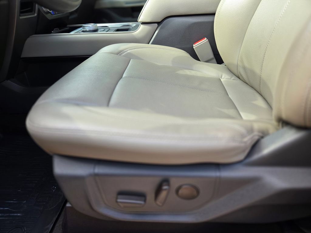 Used 2021 Ford Expedition XLT RWD image 34