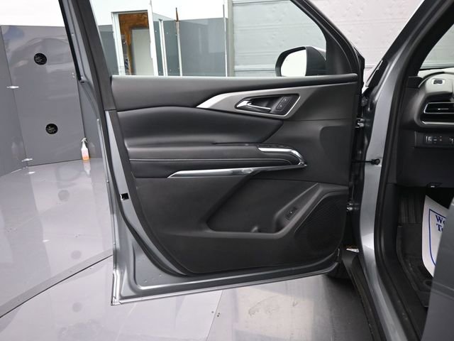 New 2026 Chevrolet Traverse LT w/ Driver Confidence Package image 12