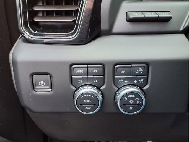 Certified 2024 GMC Sierra 1500 AT4 w/ Technology Package image 18