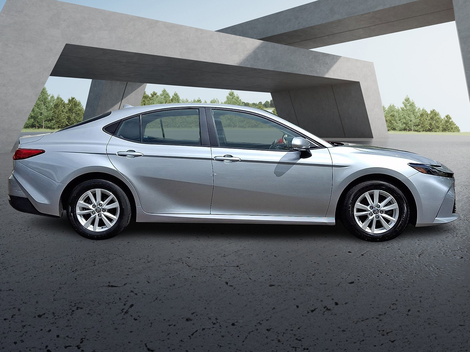 Certified 2025 Toyota Camry LE FWD image 7