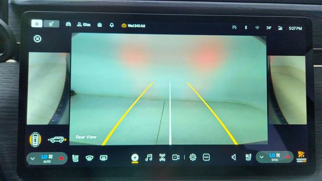 Used 2024 Rivian R1S Adventure image 50