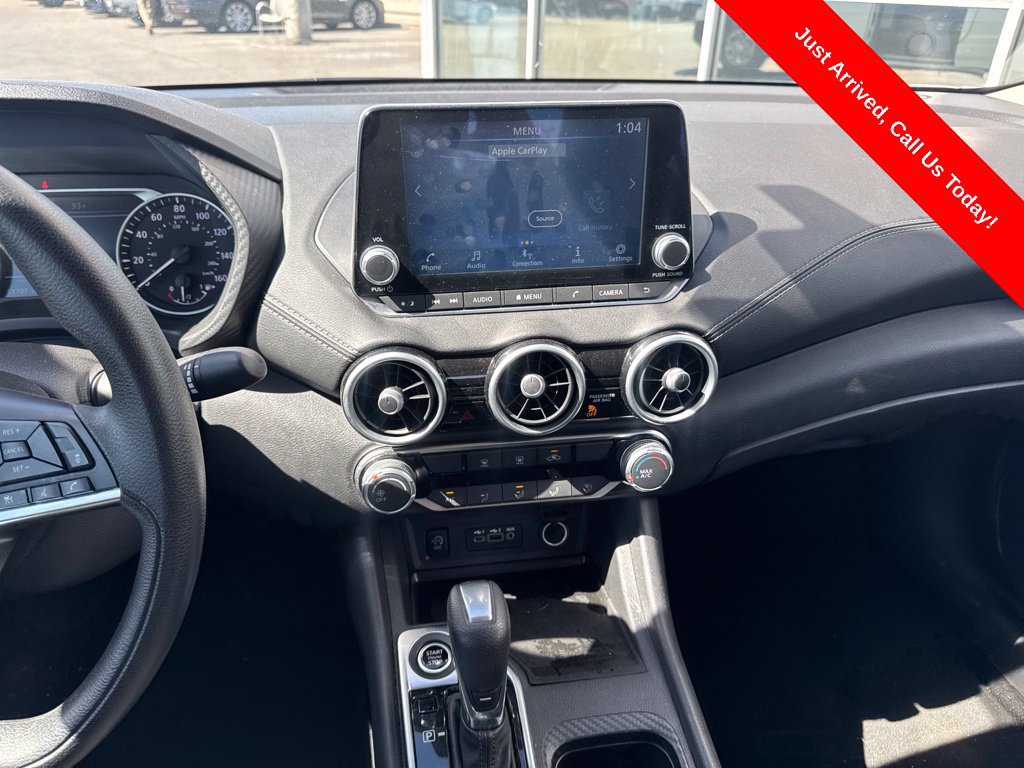 Used 2024 Nissan Sentra SV FWD image 14