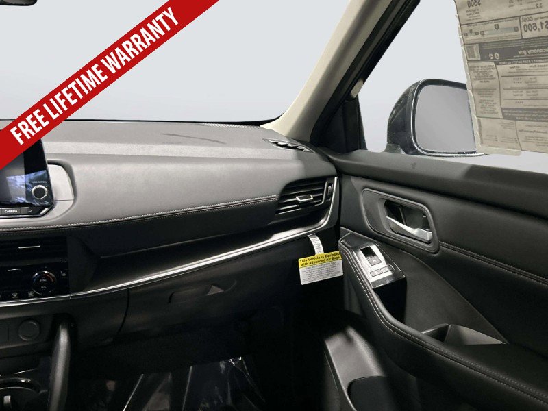 New 2026 Nissan Rogue SV image 14