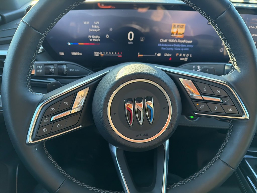 Used 2025 Buick Enclave Preferred image 10