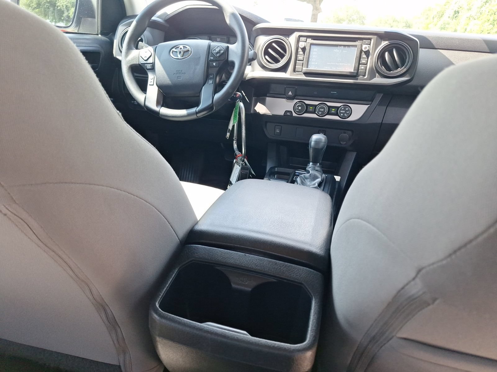Used 2019 Toyota Tacoma SR w/ SR Convenience Package RWD image 29