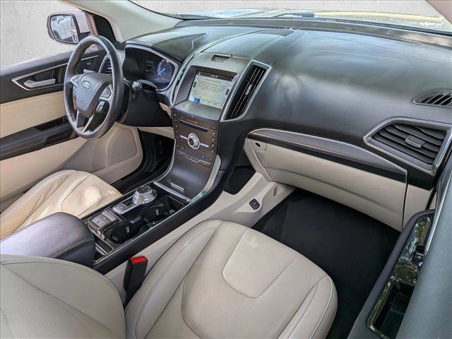 Used 2019 Ford Edge Titanium w/ Equipment Group 301A FWD image 20