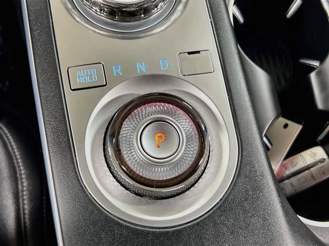 Used 2022 Genesis GV70 2.5T w/ Select Package AWD/4WD image 17