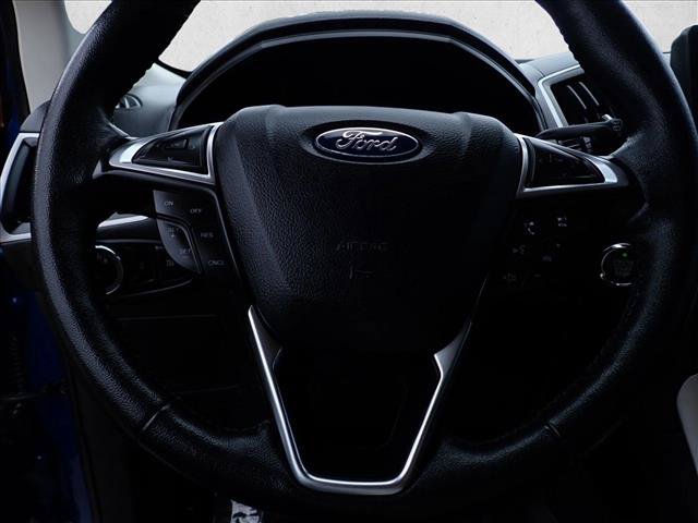 Used 2024 Ford Edge SEL AWD/4WD image 16