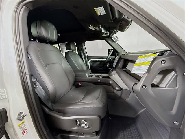 New 2026 Land Rover Defender 130 V8 image 31