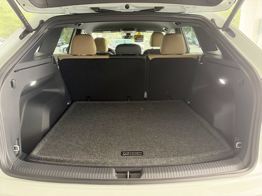 New 2026 Volkswagen Atlas Cross Sport SE AWD/4WD image 36