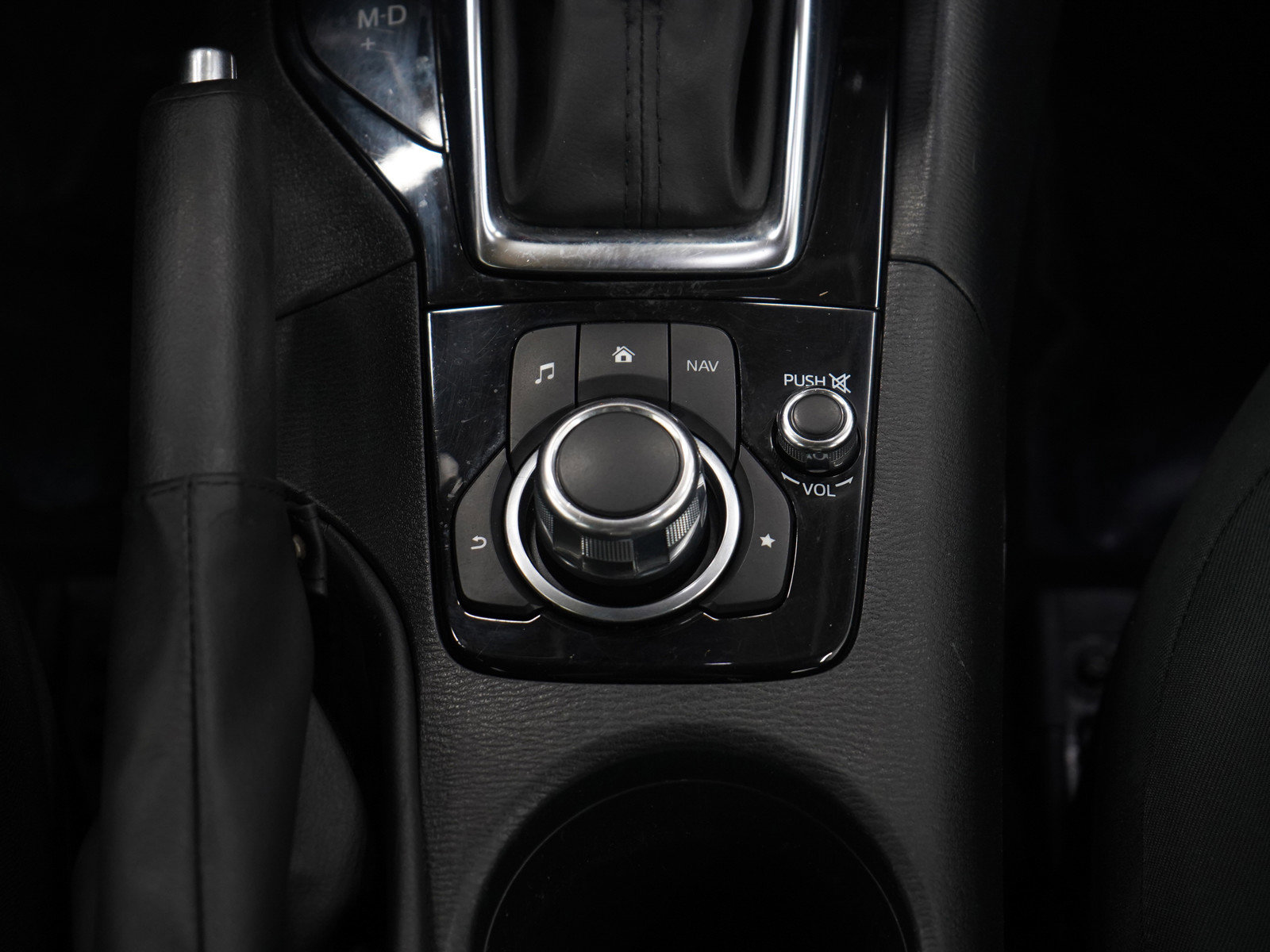 Used 2015 MAZDA MAZDA3 i Sport image 16