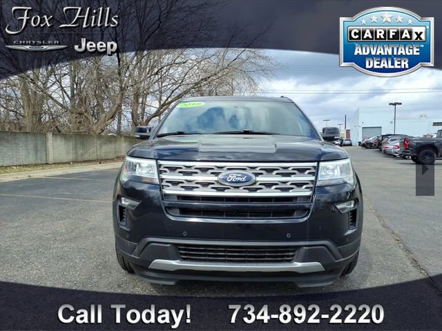 Used 2018 Ford Explorer XLT w/ Equipment Group 202A image 2