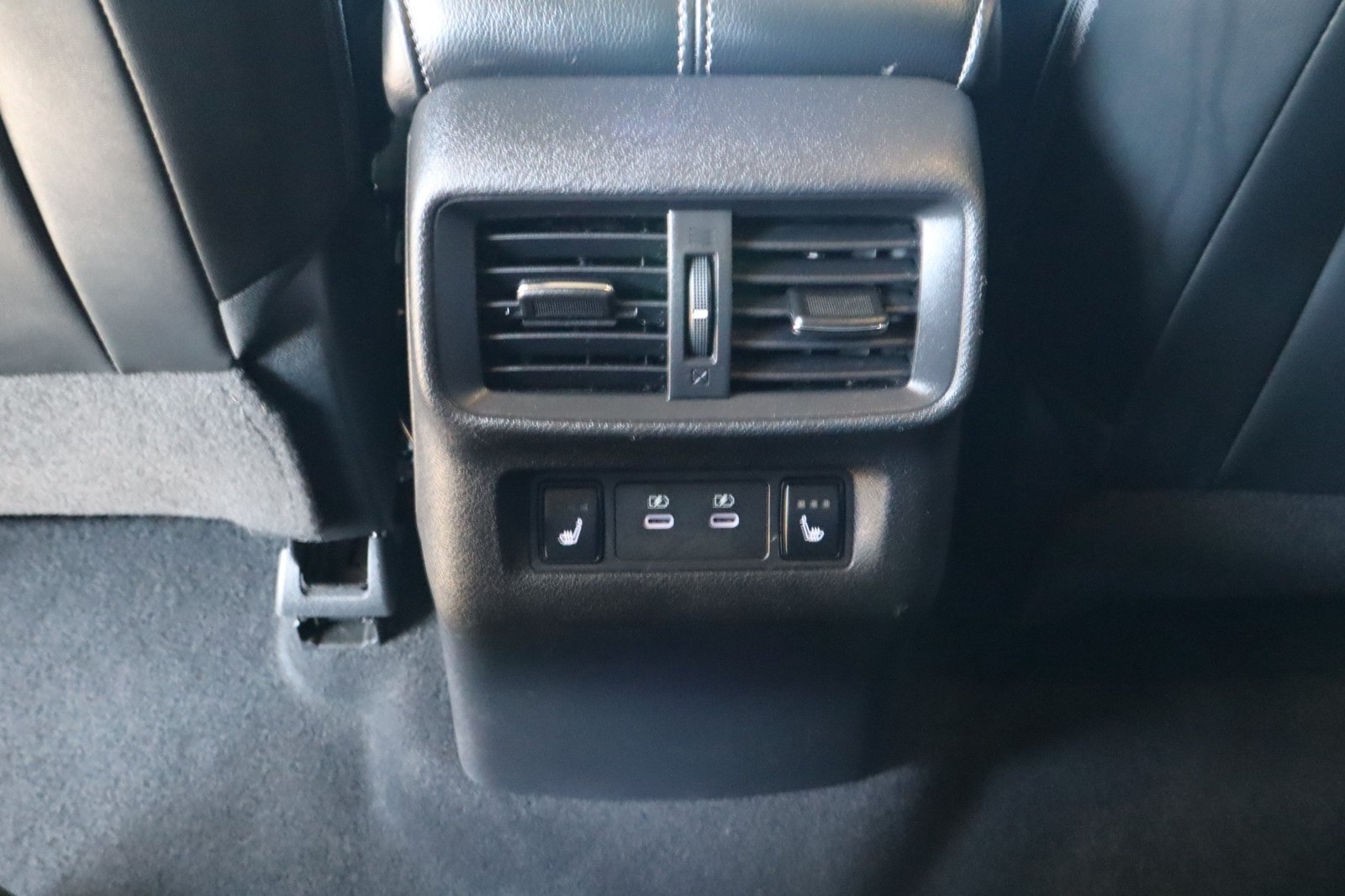Used 2025 Nissan Murano Platinum w/ Cargo Package AWD/4WD image 34