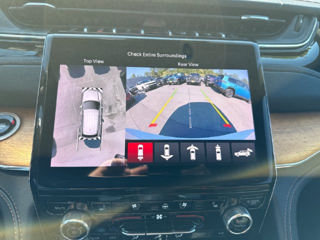 New 2025 Jeep Grand Cherokee Summit AWD/4WD image 24