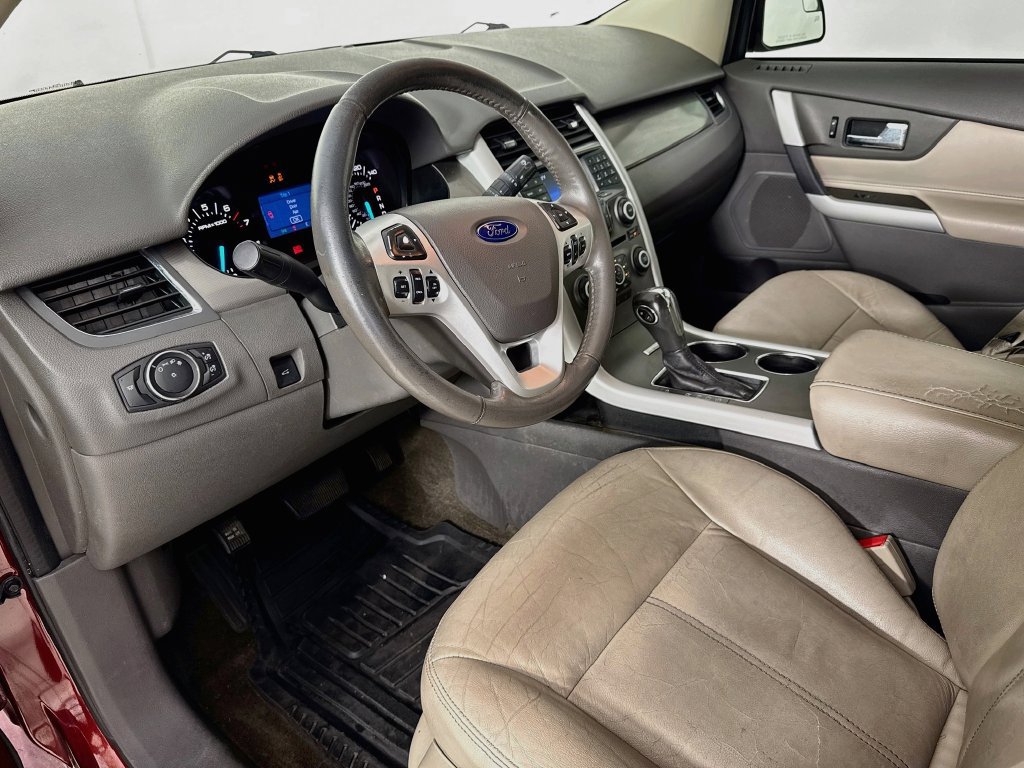 Used 2014 Ford Edge SEL w/ Equipment Group 204A FWD image 11