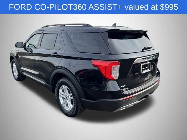Used 2022 Ford Explorer XLT w/ Equipment Group 202A image 3