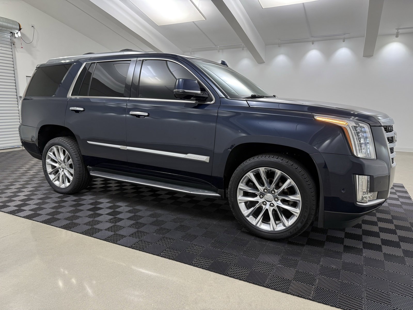 Used 2020 Cadillac Escalade Luxury
