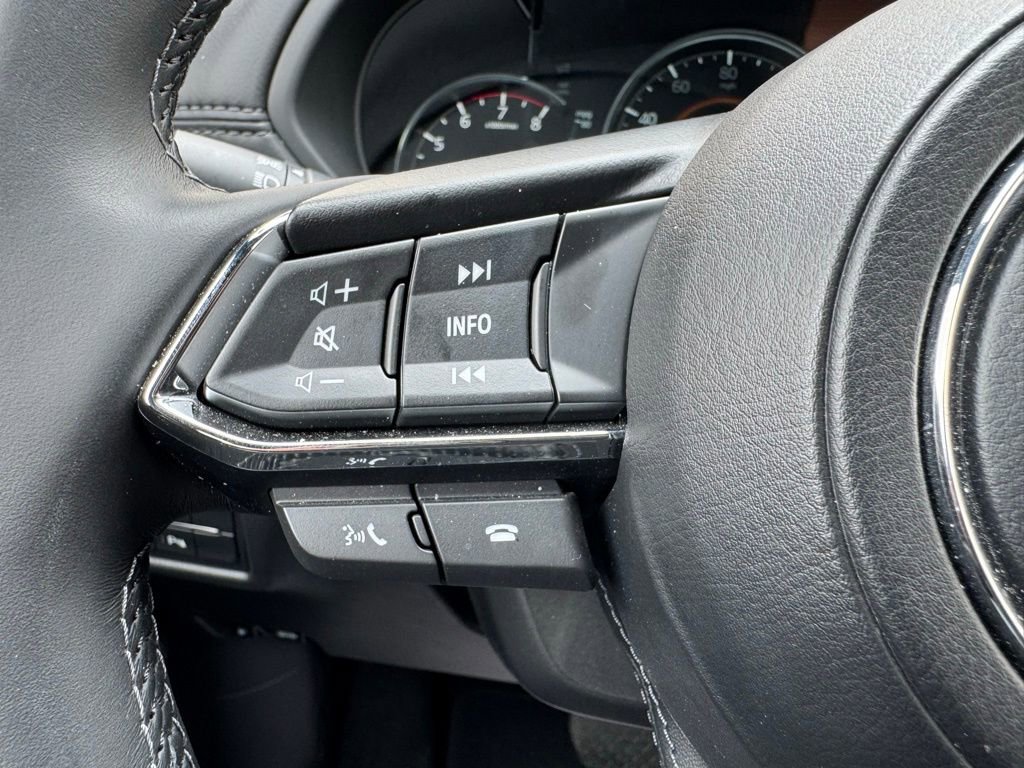 Certified 2025 MAZDA CX-5 Signature image 19