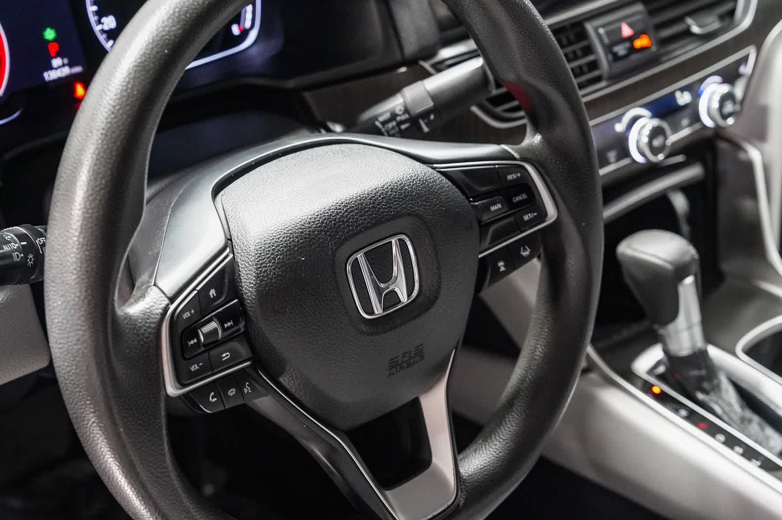 Used 2018 Honda Accord EX image 21