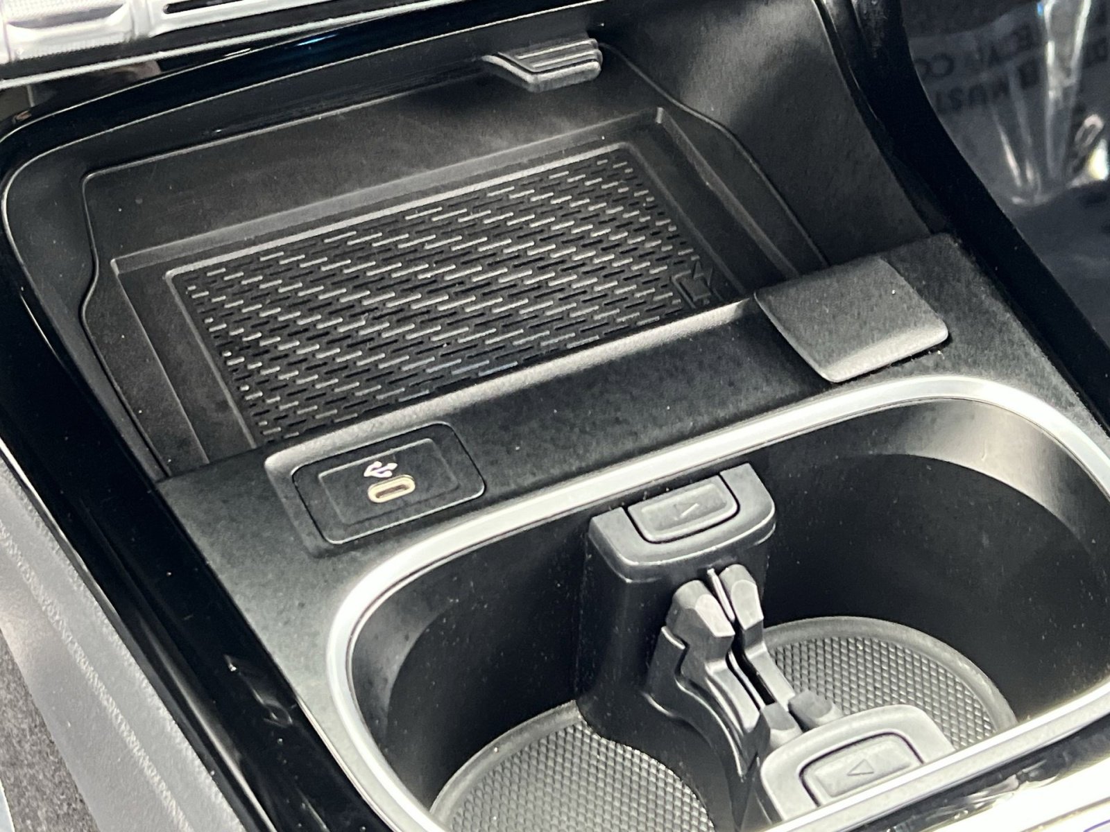 Certified 2025 Mercedes-Benz CLA 250 image 33