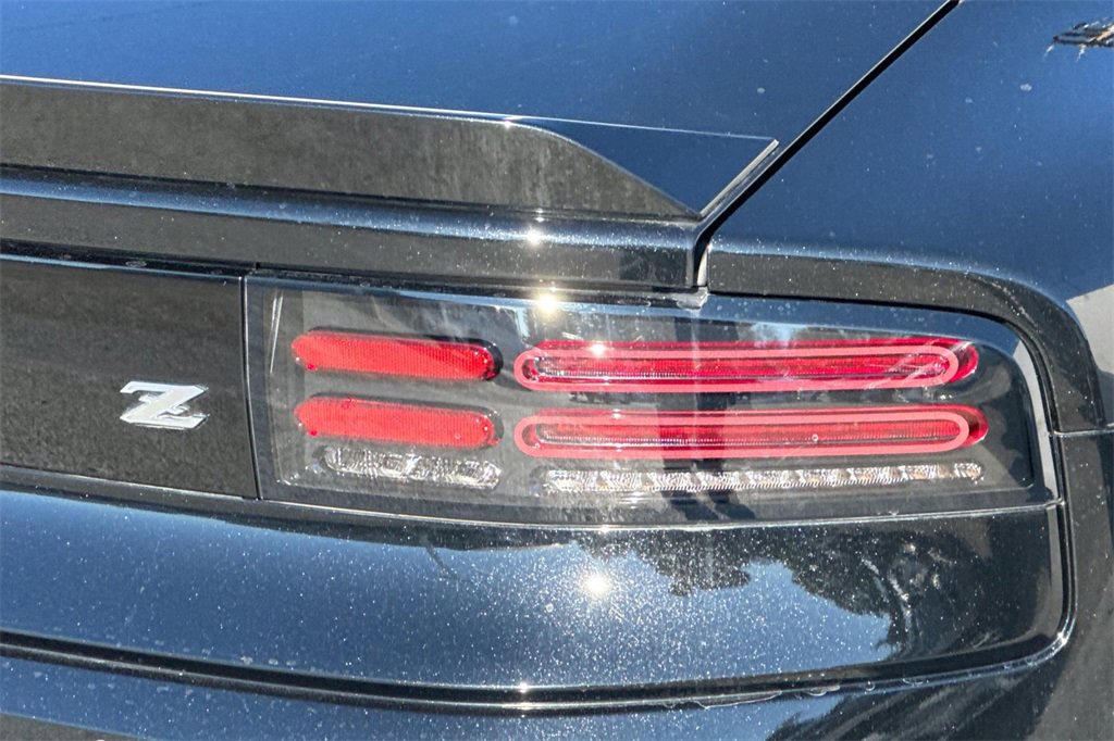 Used 2024 Nissan Z Performance w/ Floor Mat Package image 24