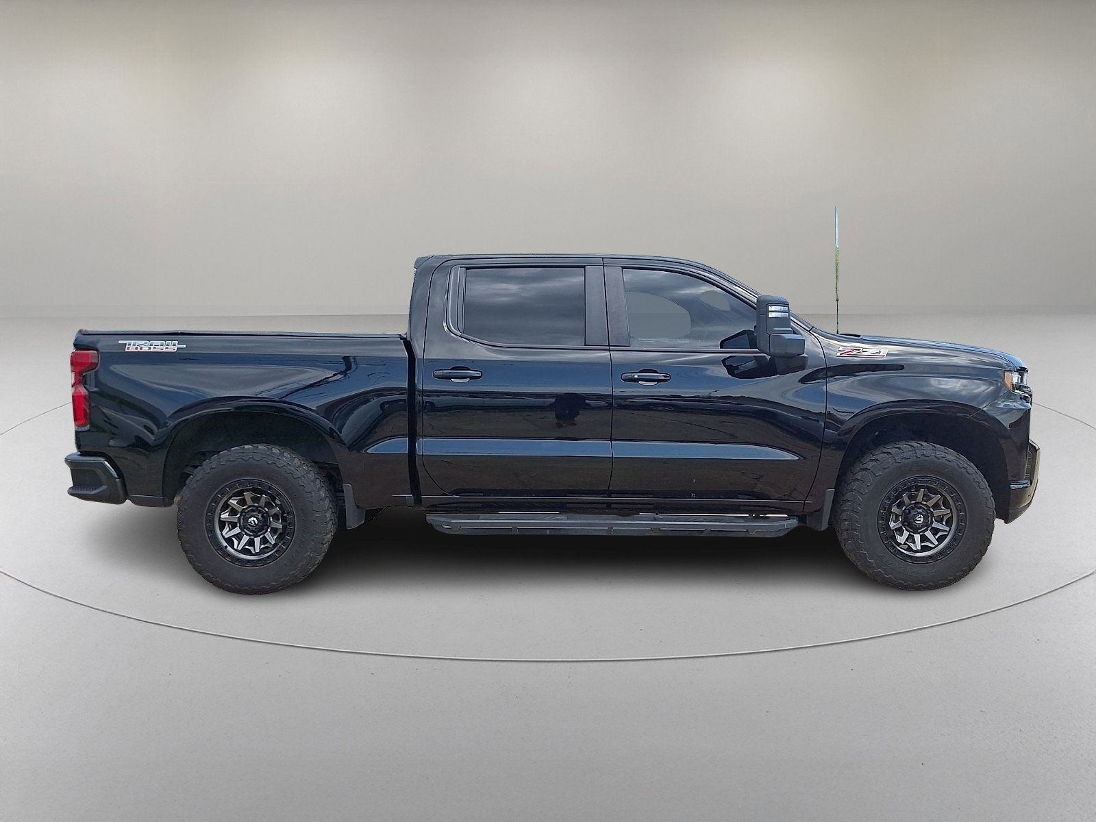 Used 2021 Chevrolet Silverado 1500 LT Trail Boss w/ Convenience Package II AWD/4WD image 12