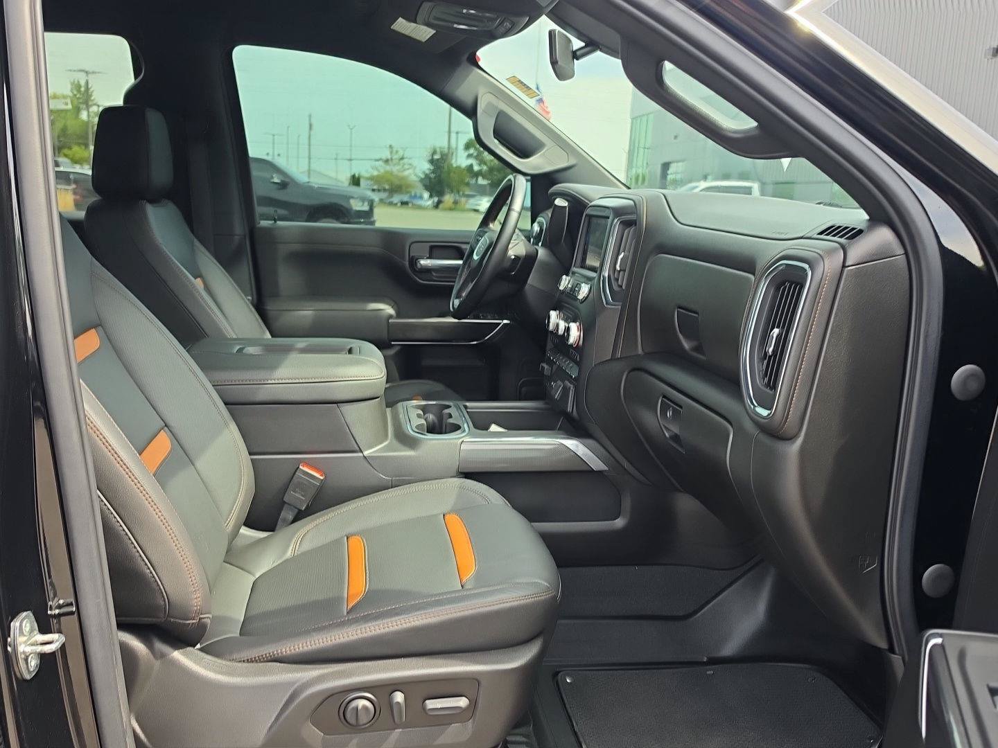 Used 2021 GMC Sierra 1500 AT4 AWD/4WD image 12