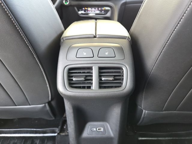 Used 2021 Buick Envision Essence w/ Sport Touring Package AWD/4WD image 18