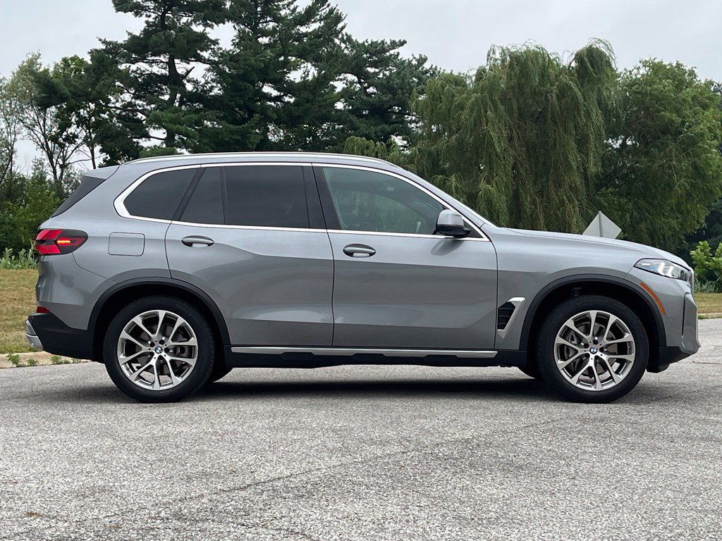 Certified 2025 BMW X5 xDrive40i w/ Premium Package AWD/4WD image 10