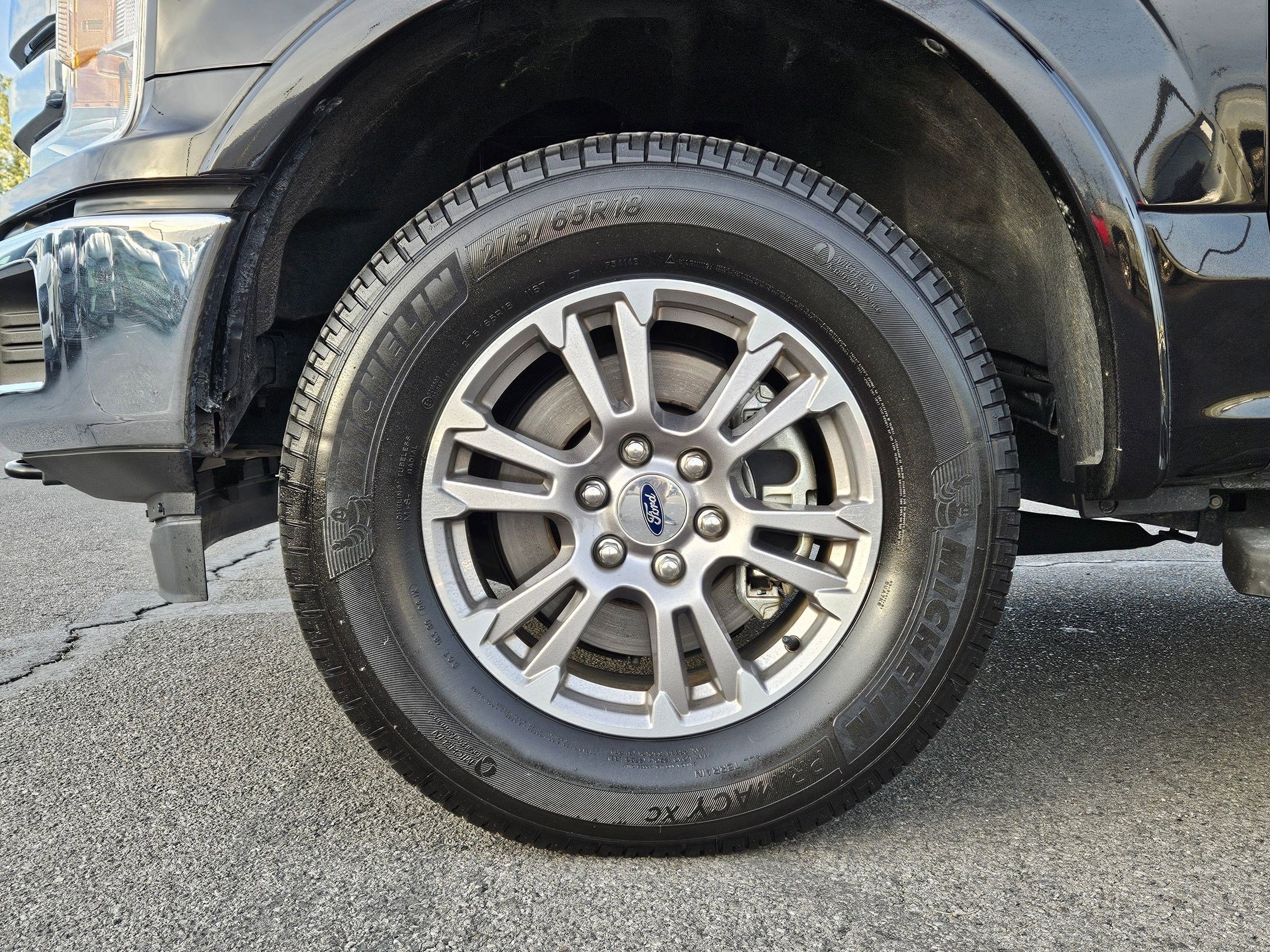 Used 2020 Ford F150 Lariat w/ Equipment Group 501A Mid image 13