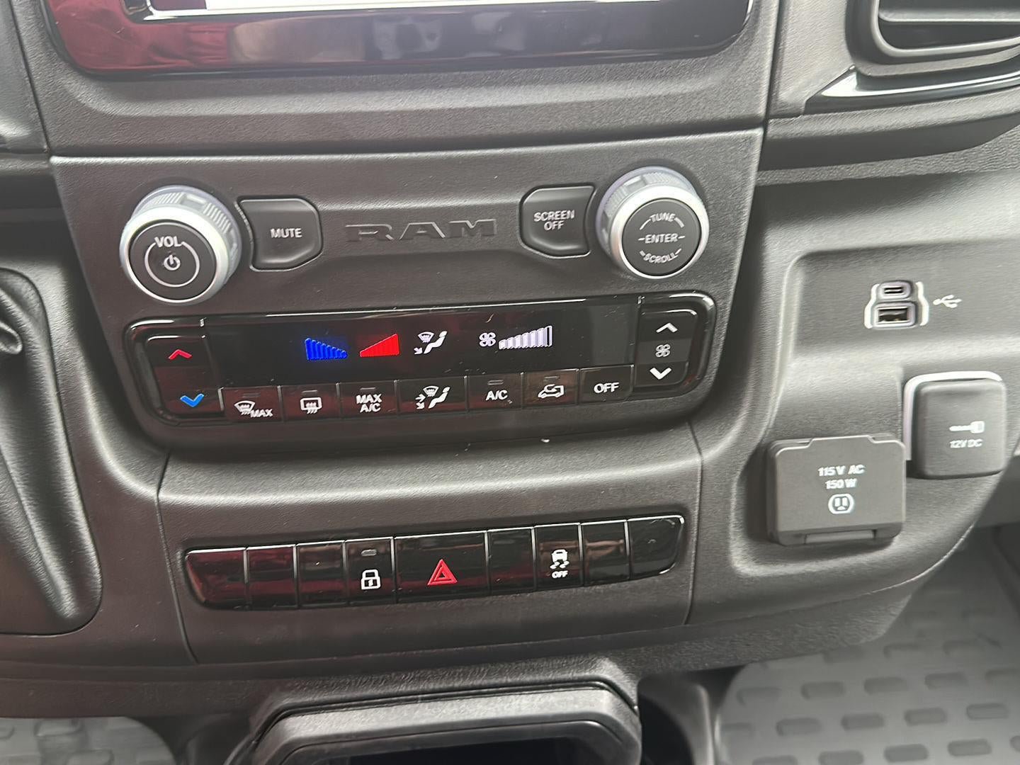 New 2026 RAM ProMaster 1500 w/ Convenience Group FWD image 16