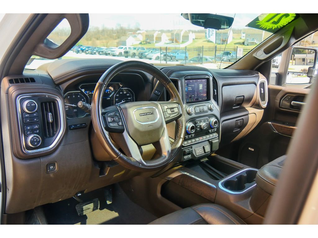 Used 2021 GMC Sierra 1500 Denali w/ Denali Ultimate Package AWD/4WD image 12