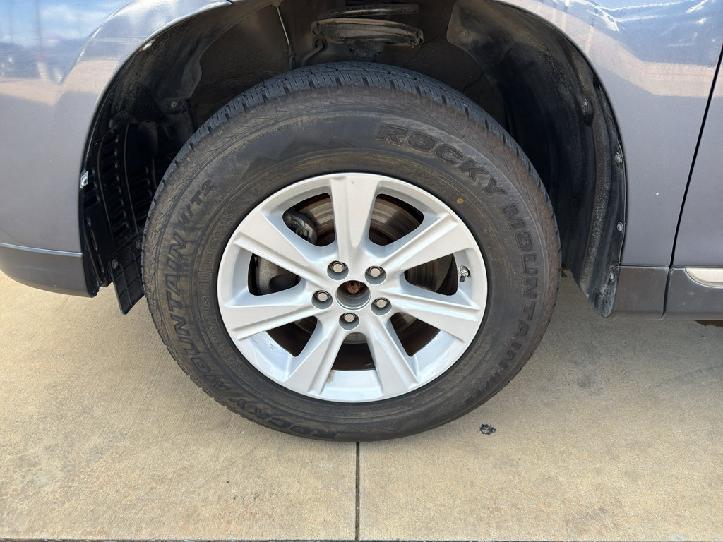Used 2013 Toyota Highlander SE image 25