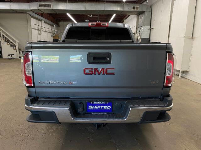 Used 2018 GMC Canyon SLT w/ Driver Alert Package AWD/4WD image 4
